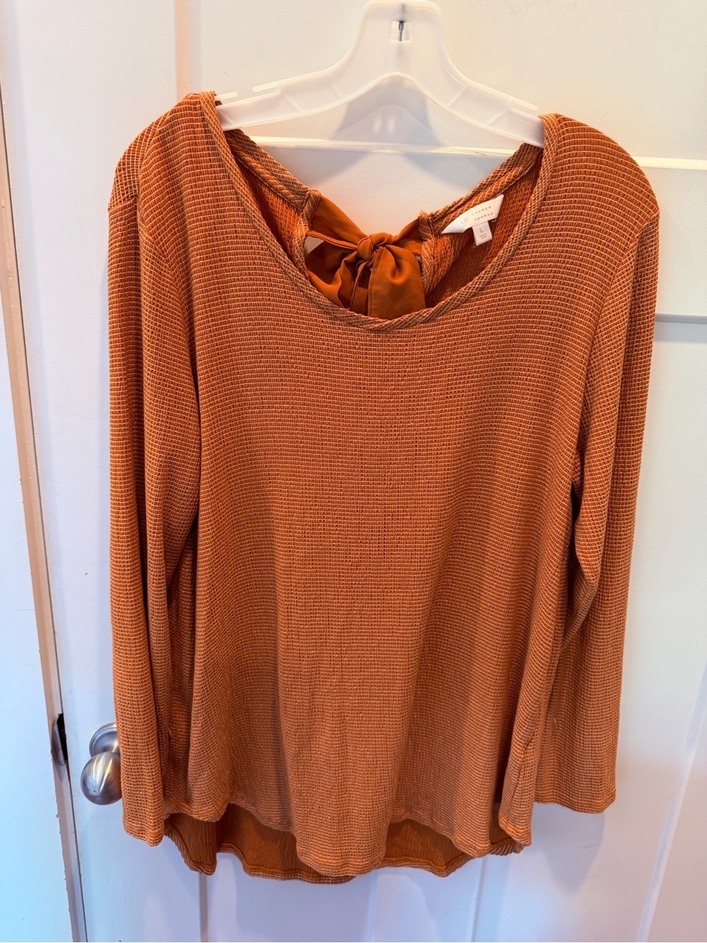 LC Lauren Conrad Large Rust Waffle Knit Top Tie Back Long Sleeve Blouse